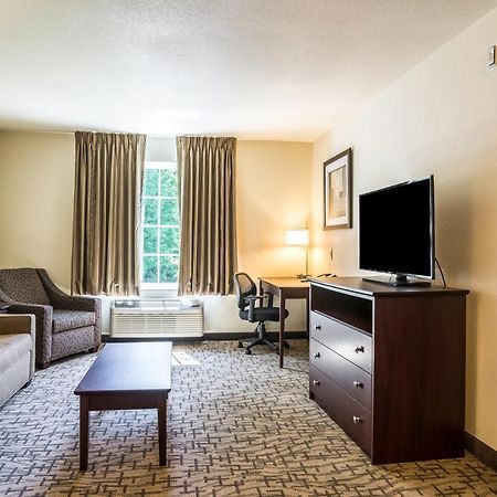Cobblestone Hotel & Suites - Greenville Kültér fotó